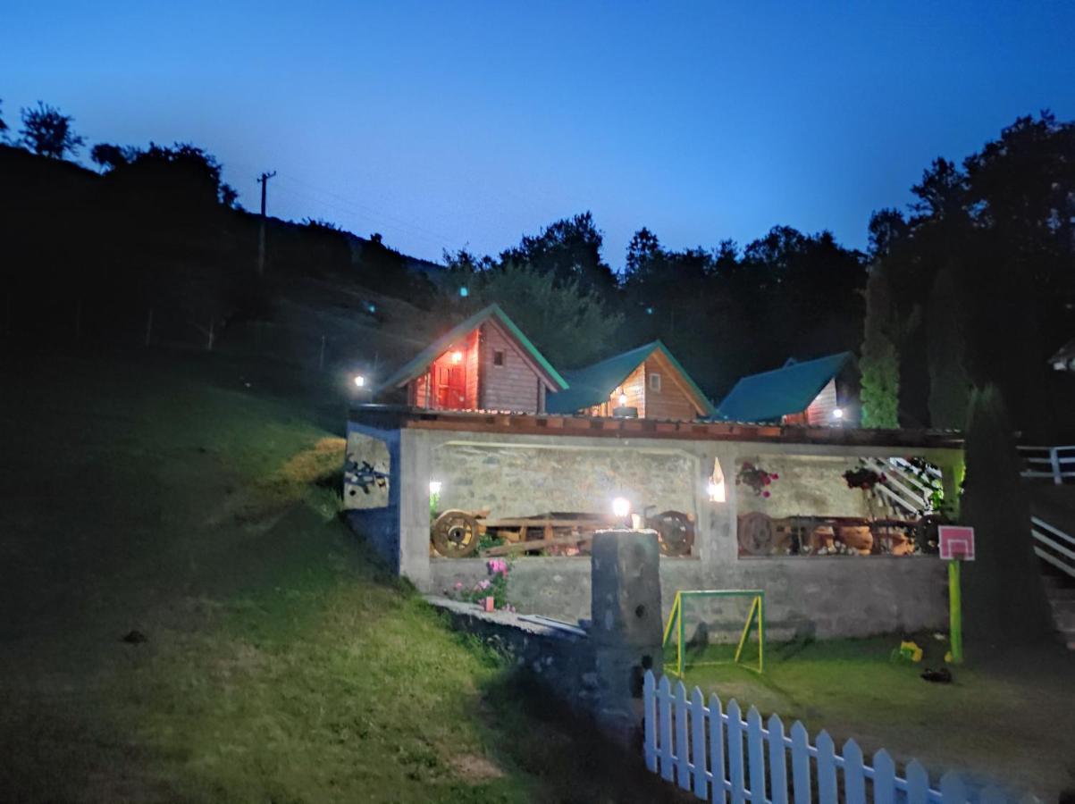 Bungalovi Vukovic Мойковац Екстериор снимка