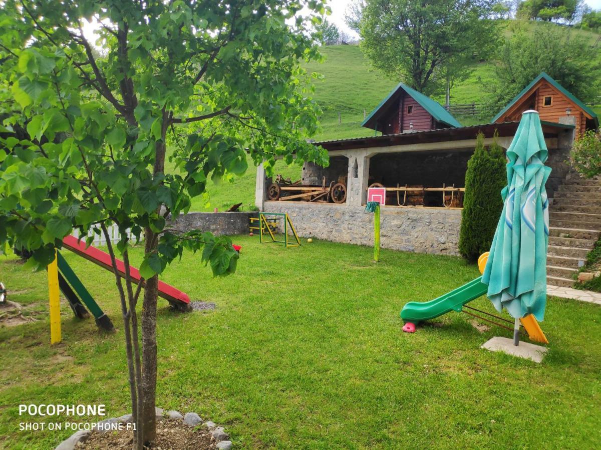 Bungalovi Vukovic Мойковац Екстериор снимка